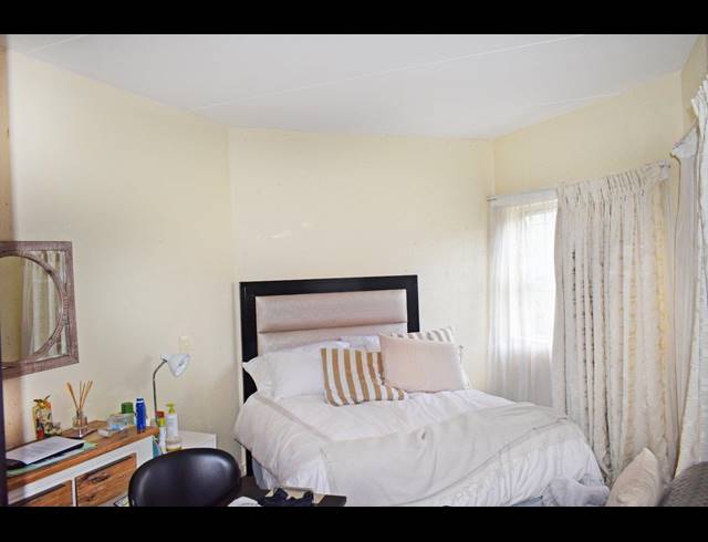 BEDROOM APARTMENT FOR SALE IN GRESSWOLD